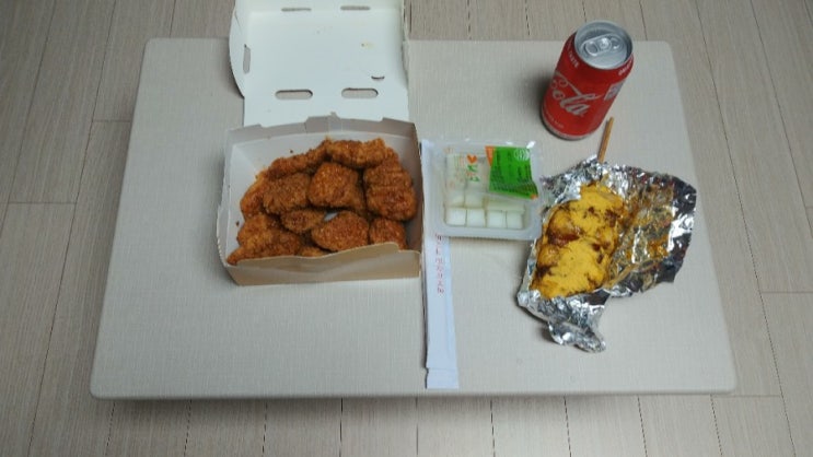  치킨 먹고, 손흥민 축구영상(프리미어리그 올해의 골) 보면서 더위를 식히다