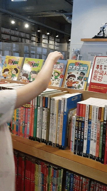  [부천만화카페]마나보다만화카페,신중동만화카페 시간가는줄몰라요.