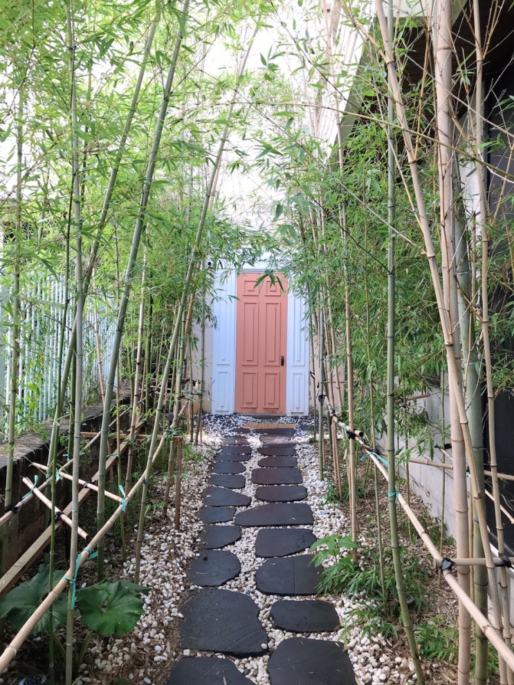 전주 터미널 근처 덕진동 카페 전주 로맨티움 포토존