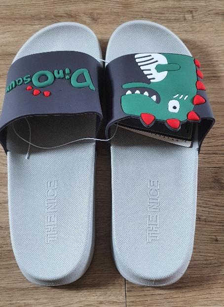  너무 깜찍한 공룡캐릭터슬리퍼!