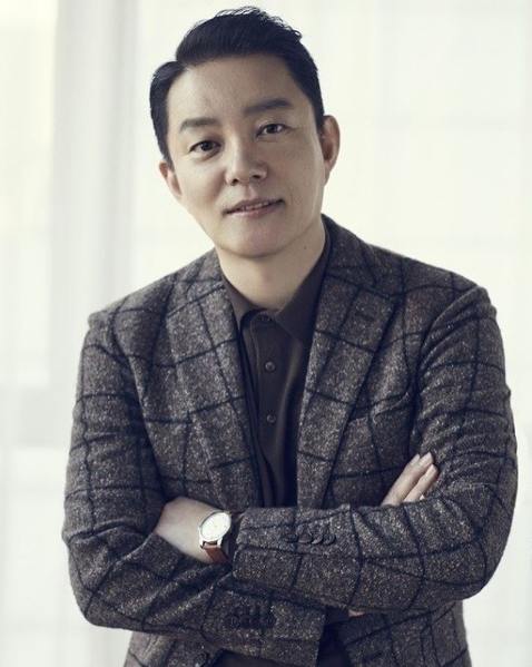 이범수 가족과 나이를 이야기 할게요.