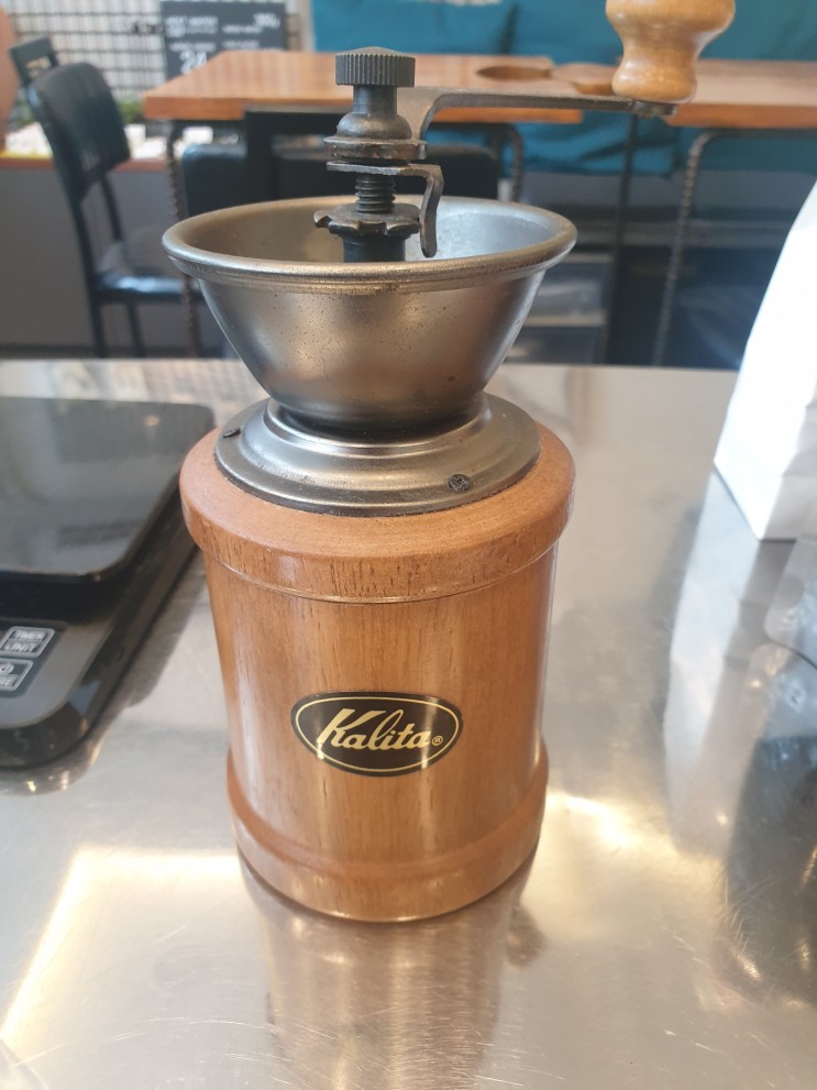 수동 커피 그라인더 칼리타 핸드밀 KH-3 사용방법, (분해조립,관리,청소 끝!)