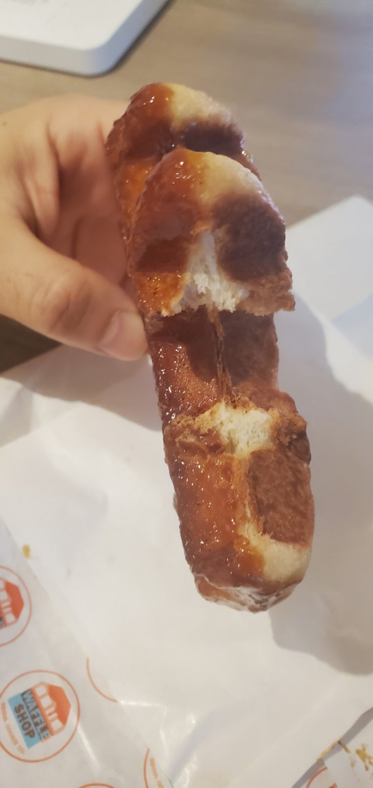  디저트 맛집 와플샵 ak홍대