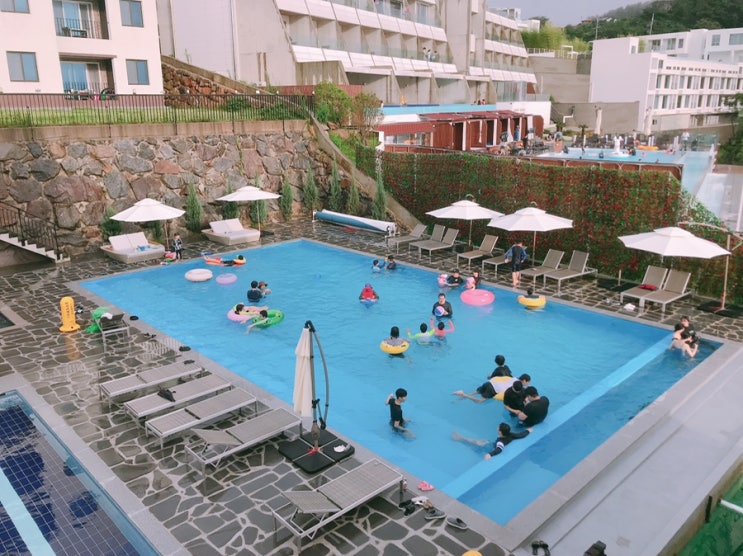  여수여행 돌섬 라포즈팬션