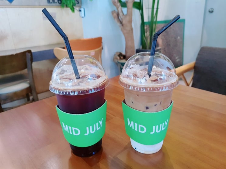 [복정 카페] 미드 줄라이 : 조용하고 커피가 맛있는 카페
