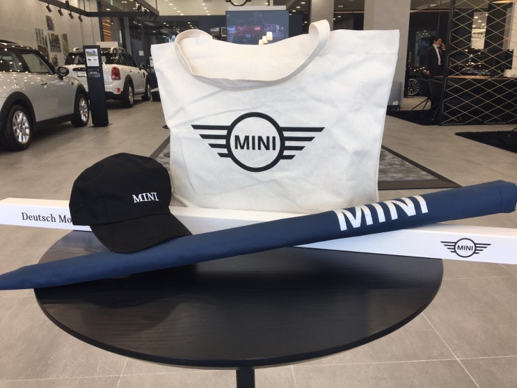  도이치 오토월드 MINI 전시장 이벤트