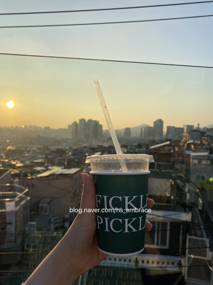  200818 해방촌카페 피클피클 ficklepickle, 서울루프탑카페, 서울뷰좋은카페