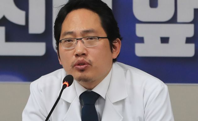  최대집 나이 의사 학력 고향 경력 직업 부인 아내 결혼 자녀 아들 가족관계 프로필 전공