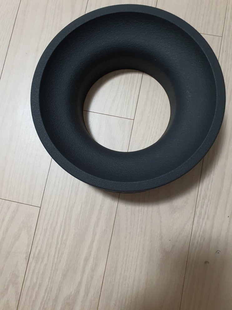  HJC 헬멧 받침대