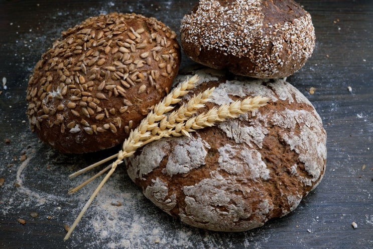  50. 빵(BREAD)