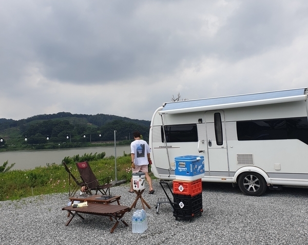 #13 카라반캠핑 충주 파이브스톤즈 캠핑장-1 (2020/8/13~8/16) #13 카라반캠핑 충주 파이브스톤즈 캠핑장-1 (2020/8/13~8/16)