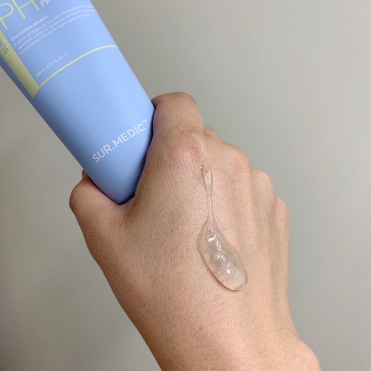 네오젠 써메딕 아줄렌 수딩 약산성 클렌저 사용 후기 네오젠 써메딕 아줄렌 수딩 약산성 클렌저 사용 후기