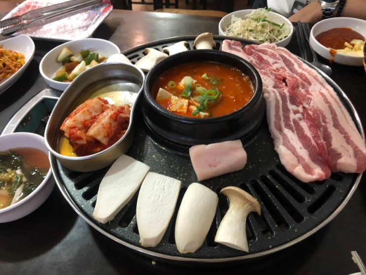 수원 권선동 생삼겹살 정육식당 맛집