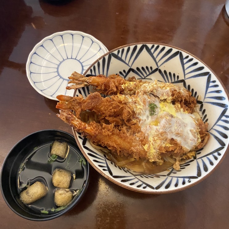  성내동,강동구청역맛집 부리나케에서 치즈김치나베 와 에비동 먹은후기