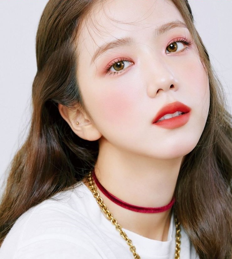 너무 이쁜 블랙핑크 지수 화보 커버 너무 이쁜 블랙핑크 지수 화보 커버