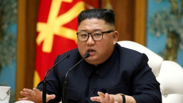 북한 김정은 나이 결혼 부인 아내 직업 리설주 사망 건강 가족관계 집안 프로필 오빠 동생 김여정 자녀 딸 아들