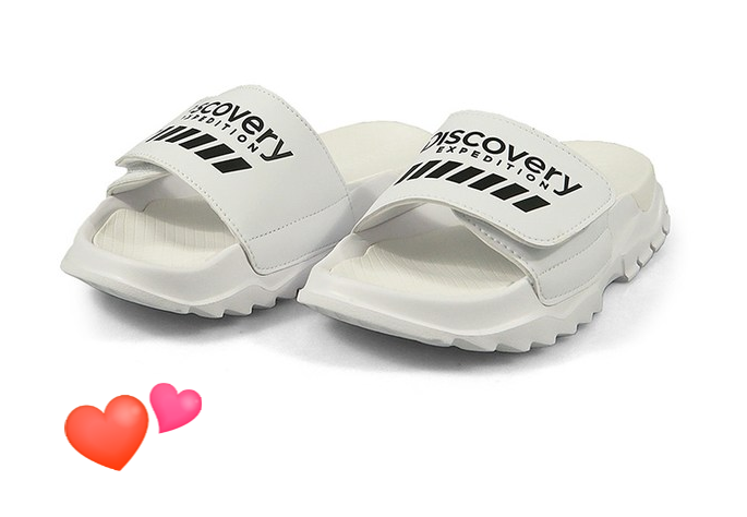  디스커버리 버킷 슬라이드 요즘 핫한 슬리퍼이죠