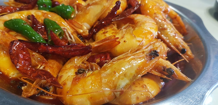  해룡마라룽샤 건대점에서 매운새우랑 꿔바로우