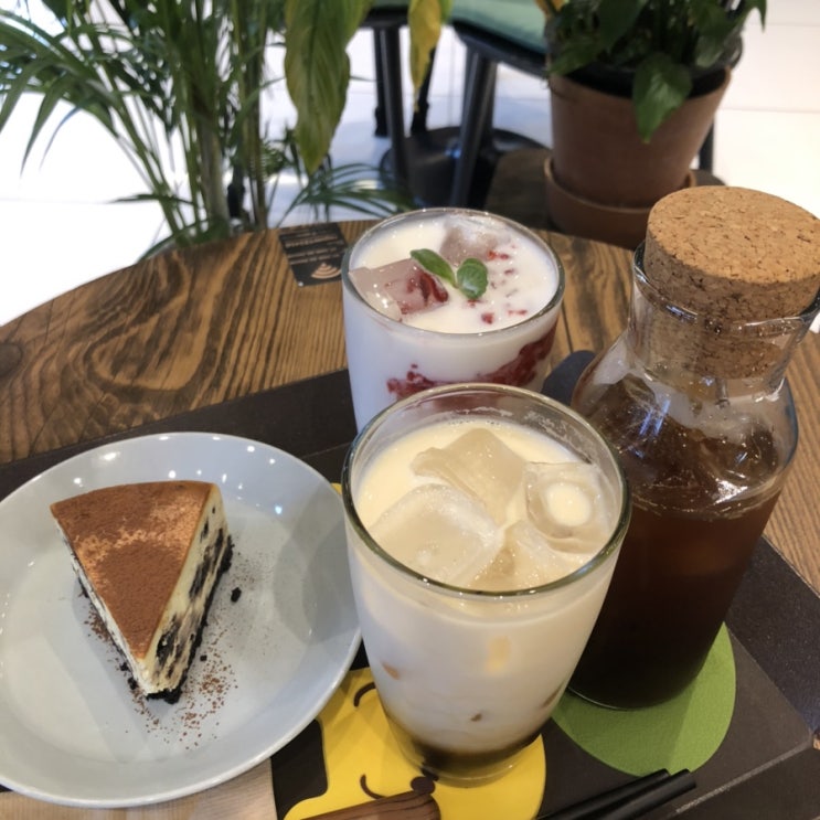  굴포천역 카페 추천, 스콘이 진짜 맛있었던 넓고 이쁜 카페 “라곰(RA.GOM)”