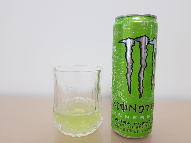 잠 안오는 음료 몬스터 에너지 드링크 초록색 맛, 울트라파라다이스.칼로리가 궁금하면! : 네이버 블로그 잠 안오는 음료 몬스터 에너지 드링크 초록색 맛, 울트라파라다이스.칼로리가 궁금하면! : 네이버 블로그