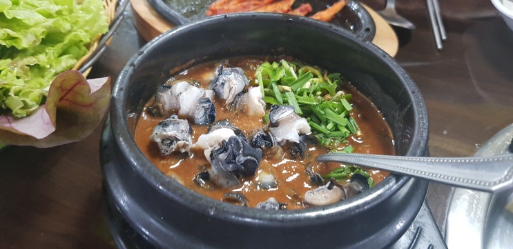  가평 명품 잣 순두부 전골 우렁쌈밥