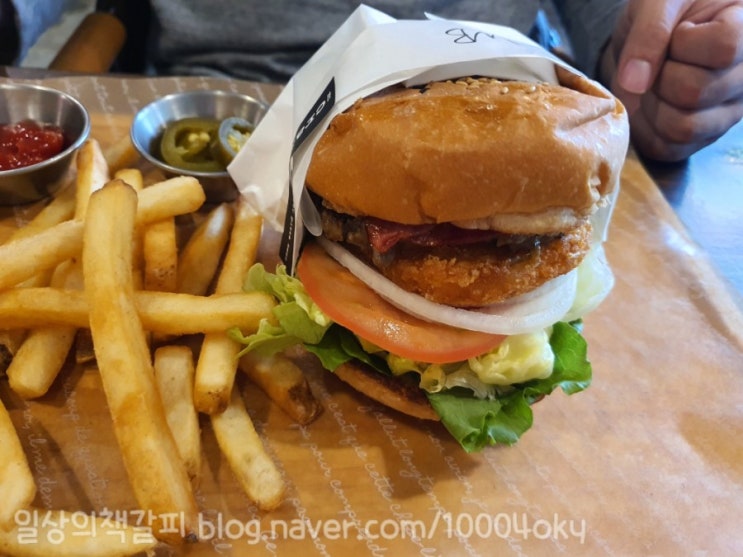  세종시 도담동 수제버거집 <더크래프트> + <카페 이도사유>