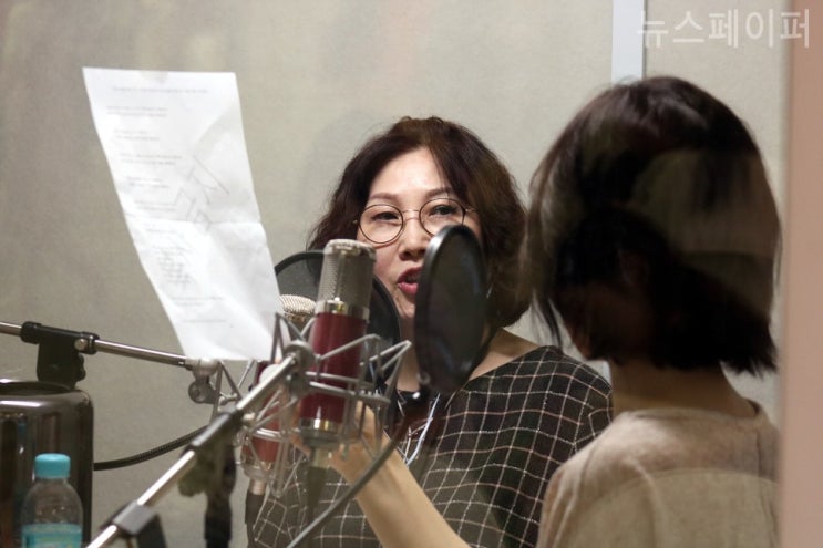 윤소라 나이 성우 서민 비하 발언 결혼 남편 남자친구 자녀 본명 학력 고향 소속사 페미니스트 논란 인스타 데뷔 윤소라 나이 성우 서민 비하 발언 결혼 남편 남자친구 자녀 본명 학력 고향 소속사 페미니스트 논란 인스타 데뷔