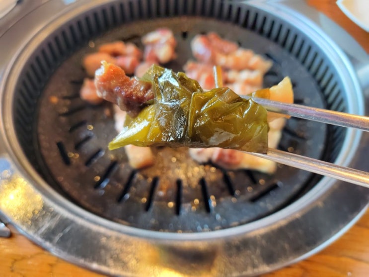  오송 신안왕소금구이_점심부터 삼겹살이 땡긴다면?!