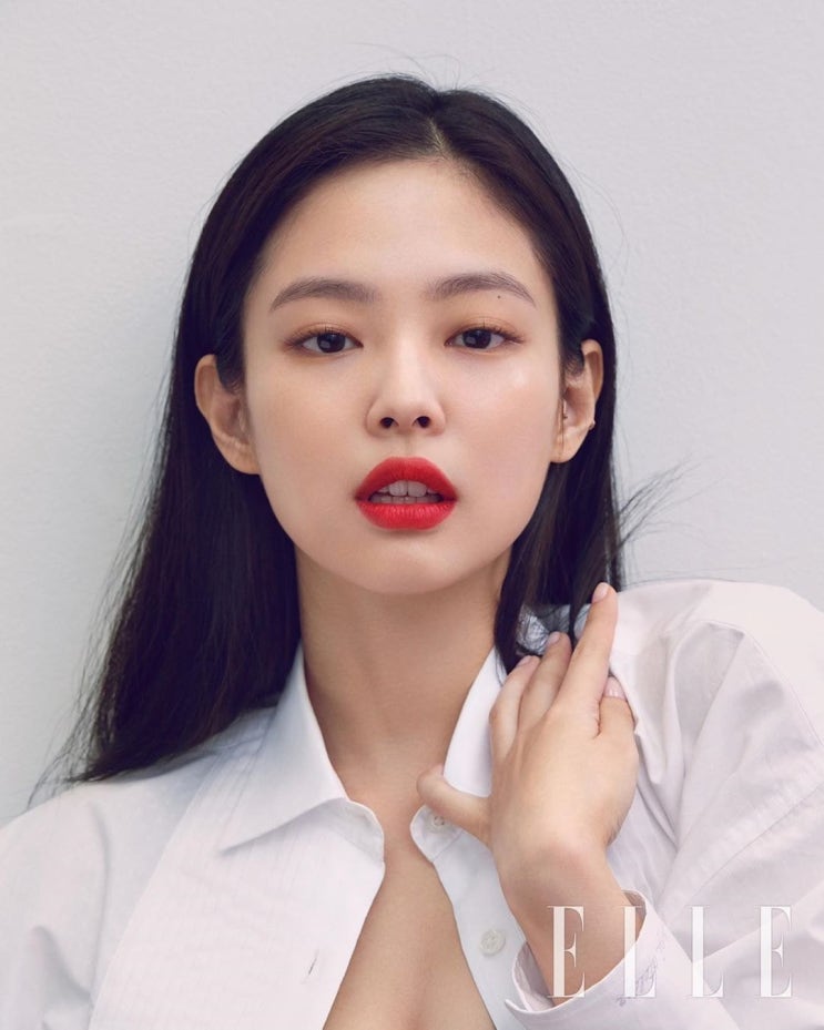 인스타에 올라온 블랙핑크 제니 사진 인스타에 올라온 블랙핑크 제니 사진