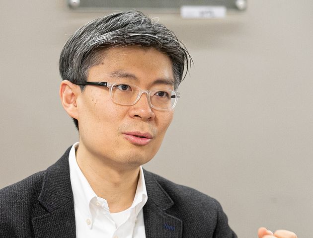 조정훈 의원 나이 학력 고향 종교 가족관계 경력 결혼 부인 아내 김경희 자녀 딸 프로필 페이스북 인스타그램 공무원 임금 조정훈 의원 나이 학력 고향 종교 가족관계 경력 결혼 부인 아내 김경희 자녀 딸 프로필 페이스북 인스타그램 공무원 임금