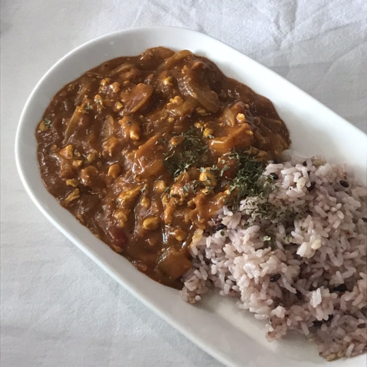  레시피ㅣ홈메이드 토마토 카레 만들기(feat.새우)
