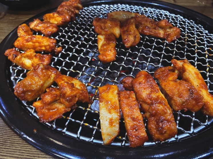  숯불닭갈비여전히 맛있는 놀부숯불애장닭