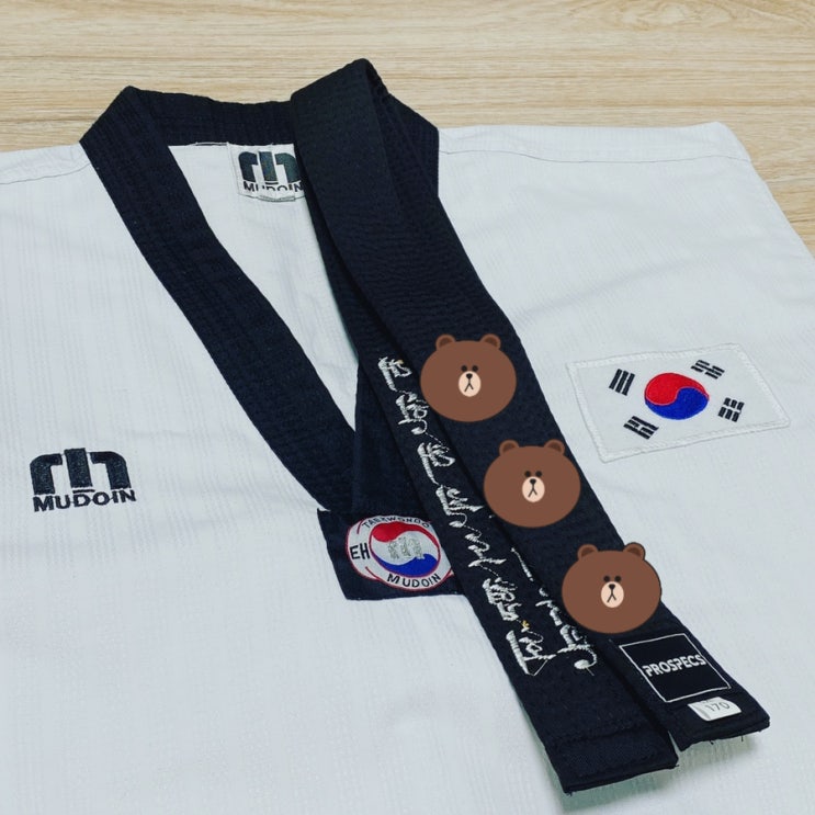 여자 성인 태권도를 시작해보자! <흰띄에서 1단까지 딴 후기> 여자 성인 태권도를 시작해보자! <흰띄에서 1단까지 딴 후기>