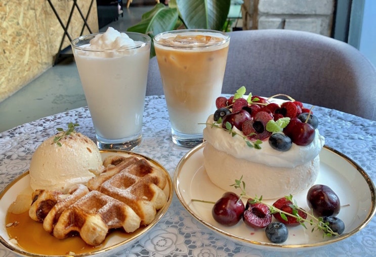  [성균관대역 카페] 수원 크로플 파블로바 맛집 라잌댓