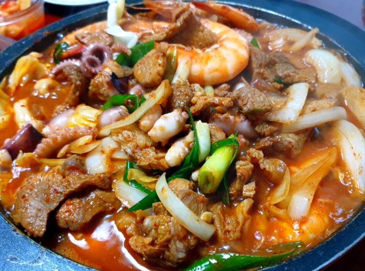 맛집 따라잡기! 집에서 즐기는 매콤 낙삼새 요리