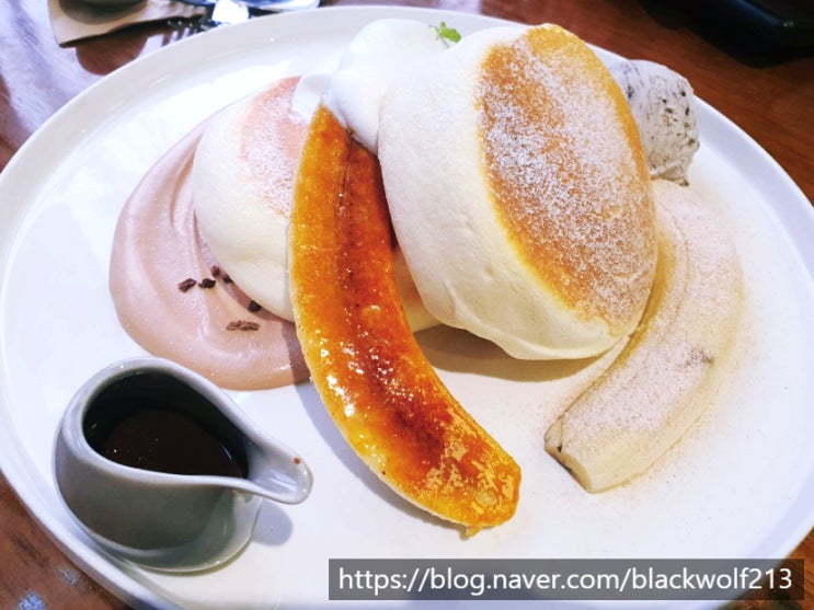  폴인팬케이크 강남점 후기 - 강남 수플레 팬케이크 추천