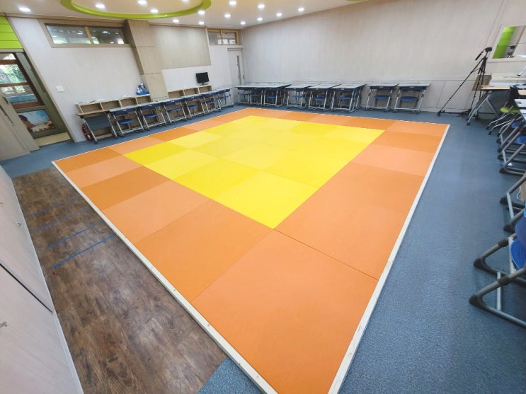  광주광역시 광주교육대학교 광주부설초등학교 소규모실내체육시설 - 다오코리아 안전 바닥매트 설치