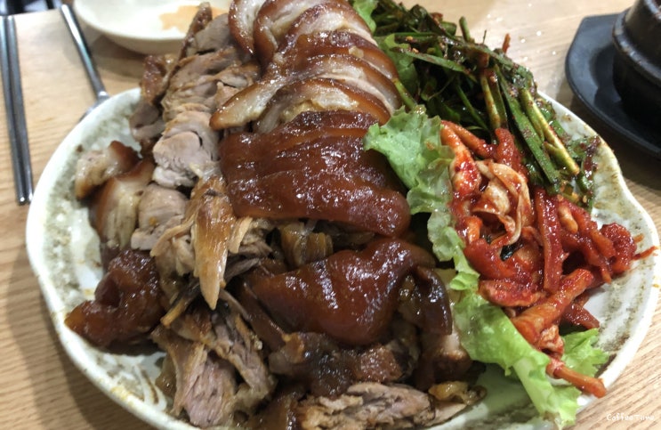  의정부 가능동 족발 맛집 : 녹두이모네