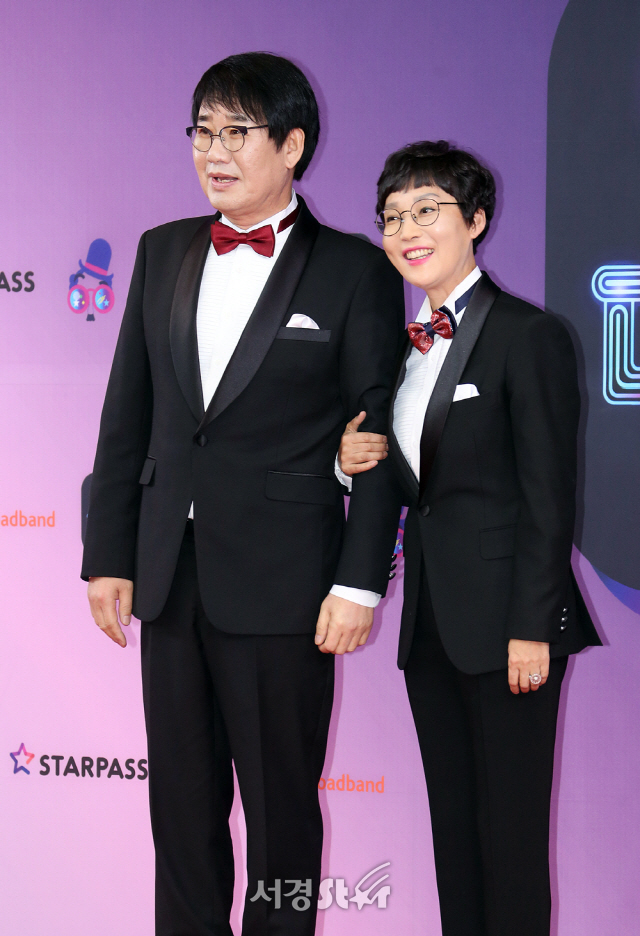 최양락 나이 팽현숙 나이차이 키 학력 고향 카페 집 아파트 자녀 아들 딸 최하나 교수 단발 최수종 리즈 본명 가족관계 데뷔 종교 몸무게 혈액형 인스타 최양락 나이 팽현숙 나이차이 키 학력 고향 카페 집 아파트 자녀 아들 딸 최하나 교수 단발 최수종 리즈 본명 가족관계 데뷔 종교 몸무게 혈액형 인스타