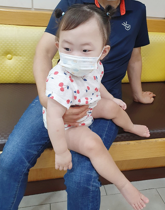  돌아기도 사이즈 딱!권브라더스 아기초소형마스크 실구매후기