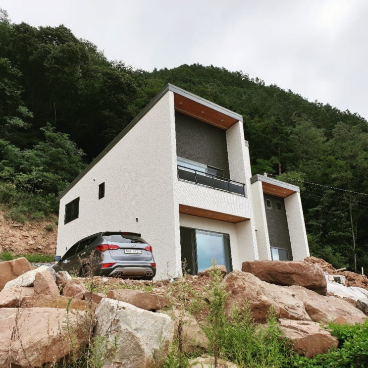 영양 목조주택 마무리 작업 (엔썸 시스템창호 / 케멀링 독일식창호)