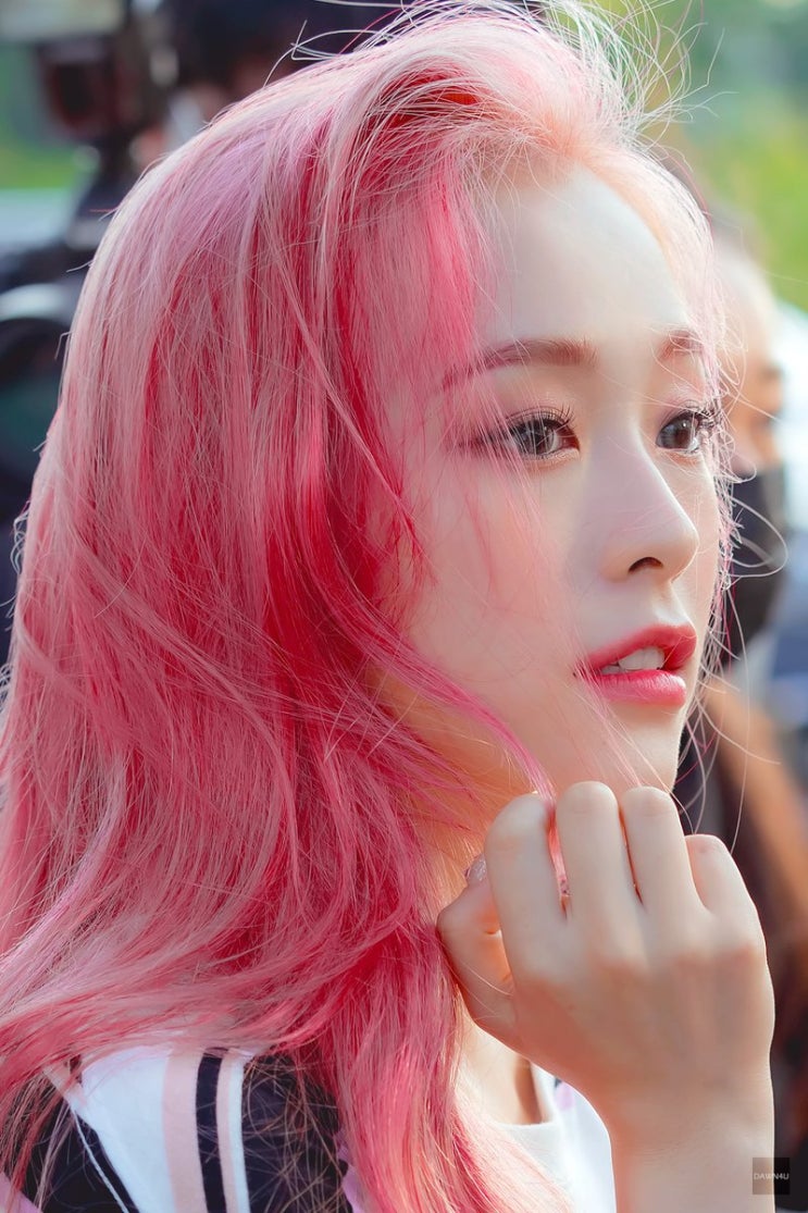 드림캐쳐 가현 핑크색 머리 미모 드림캐쳐 가현 핑크색 머리 미모