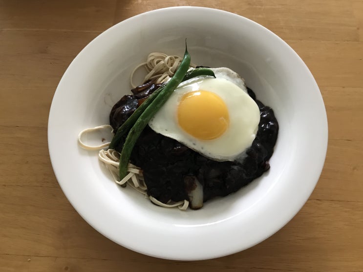  풀무원 두부면 으로 만든 저칼로리 짜장면 요리