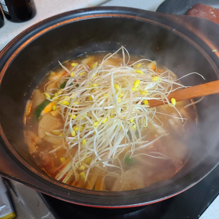  경상도식 소고기무국 해장으로 딱이야