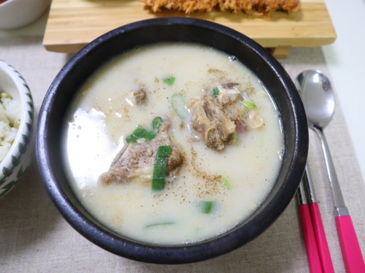  박수홍 소한마리탕 맛있게 먹고 있어요