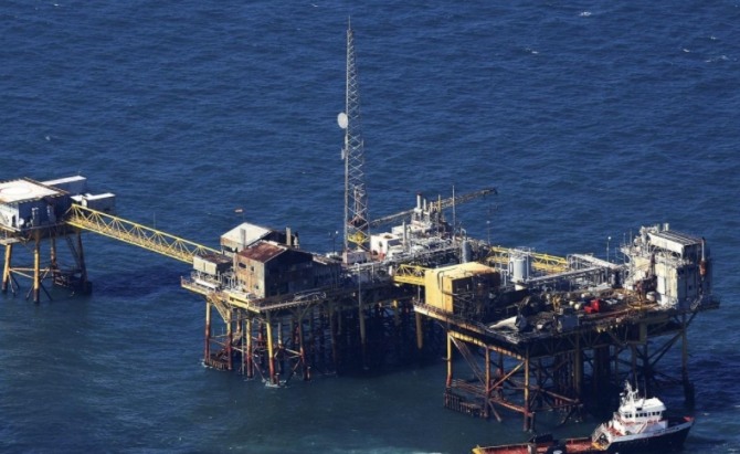 허리케인 '로라' 북상 美 석유업체 속속 가동 중단