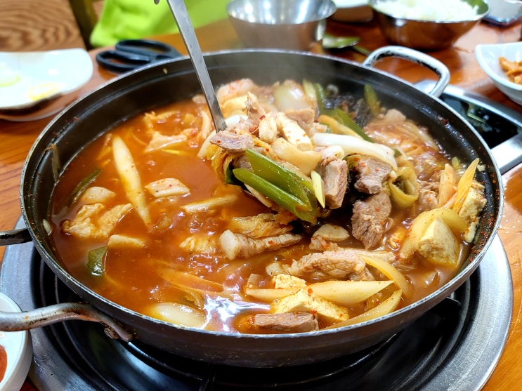 [경기도/파주/문산]옛날 생고기 김치찌개 문산점(2020.08.26)