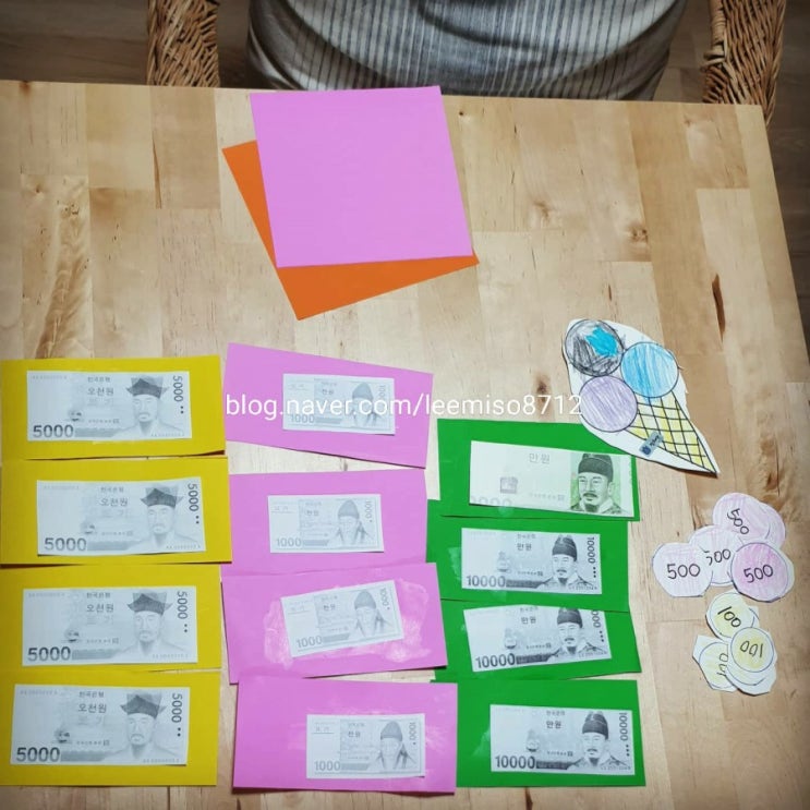  지금 아기들은 다 마스크를