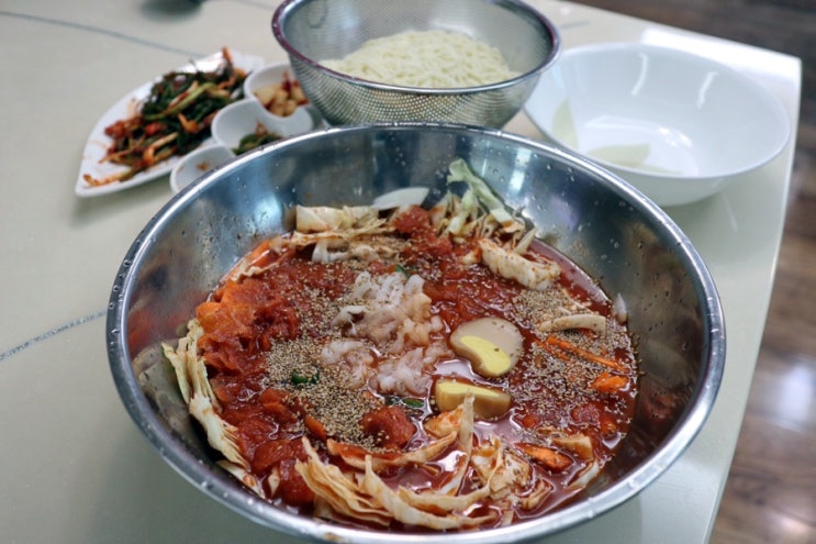  물회택배 시원식품 가자미순살물회세트 소면추가 집에서 뇸뇸!