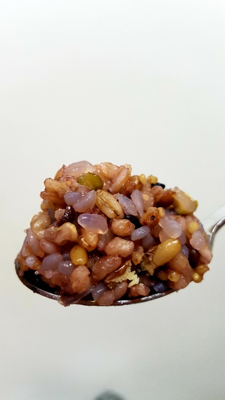  다이어트 곤약밥 간단하게 만들기 칼로리는 절반